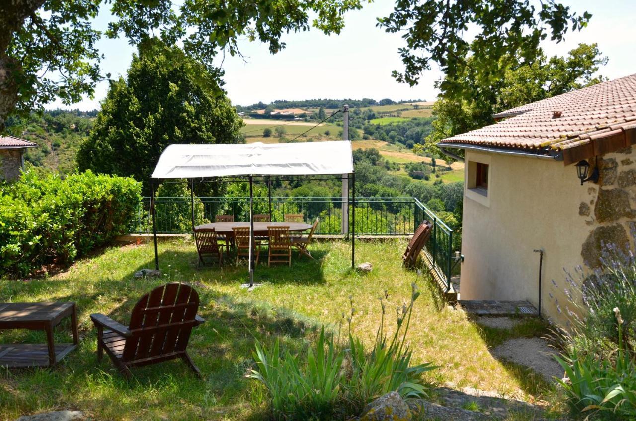 Gites Le Chene & Le Tilleul Saint-Romain-de-Lerps Zimmer foto
