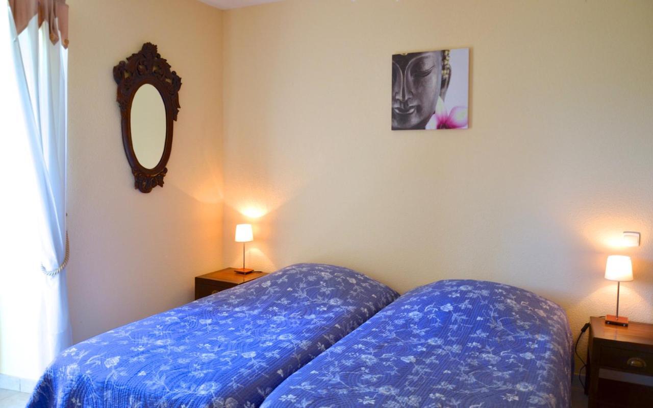 Gites Le Chene & Le Tilleul Saint-Romain-de-Lerps Zimmer foto